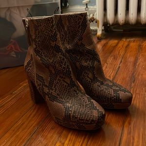 Forever 21 block heel